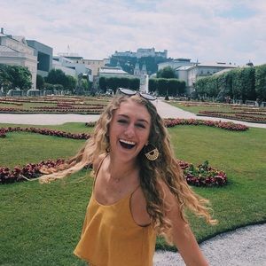 Meet your Posher, Rachel